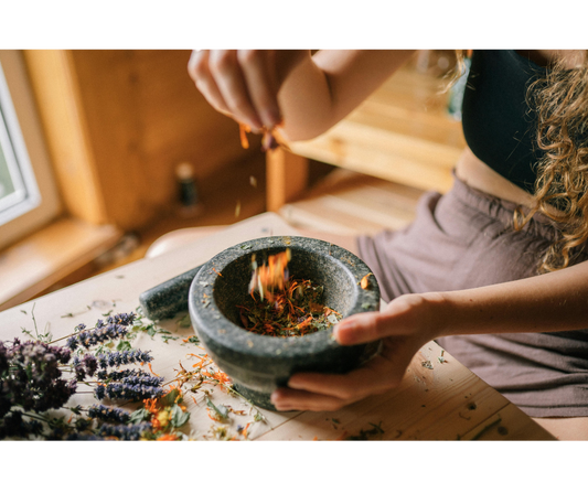 DIY Green Tea & Calendula Face Mask